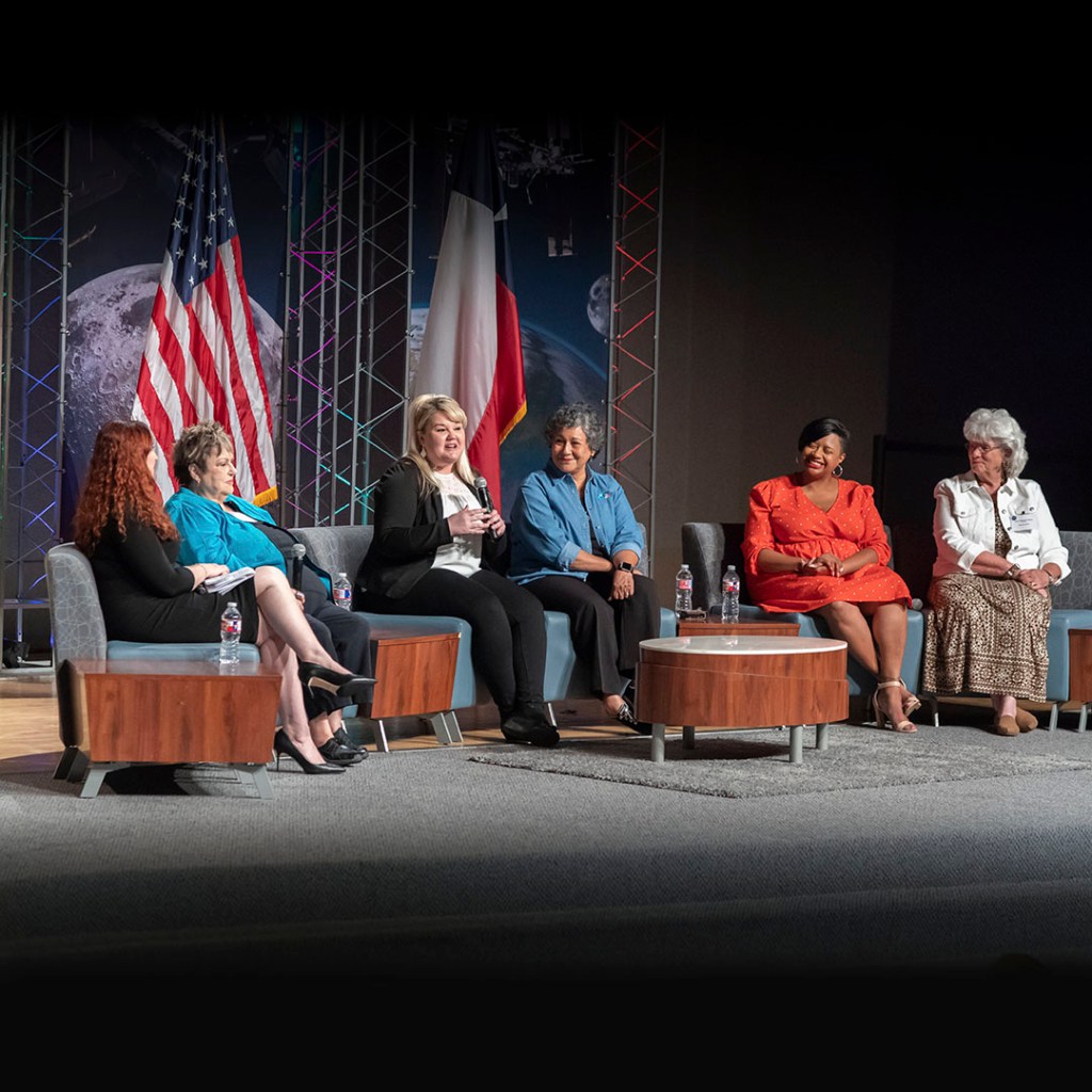 
			Women of JSC: Apollo to Artemis - NASA			