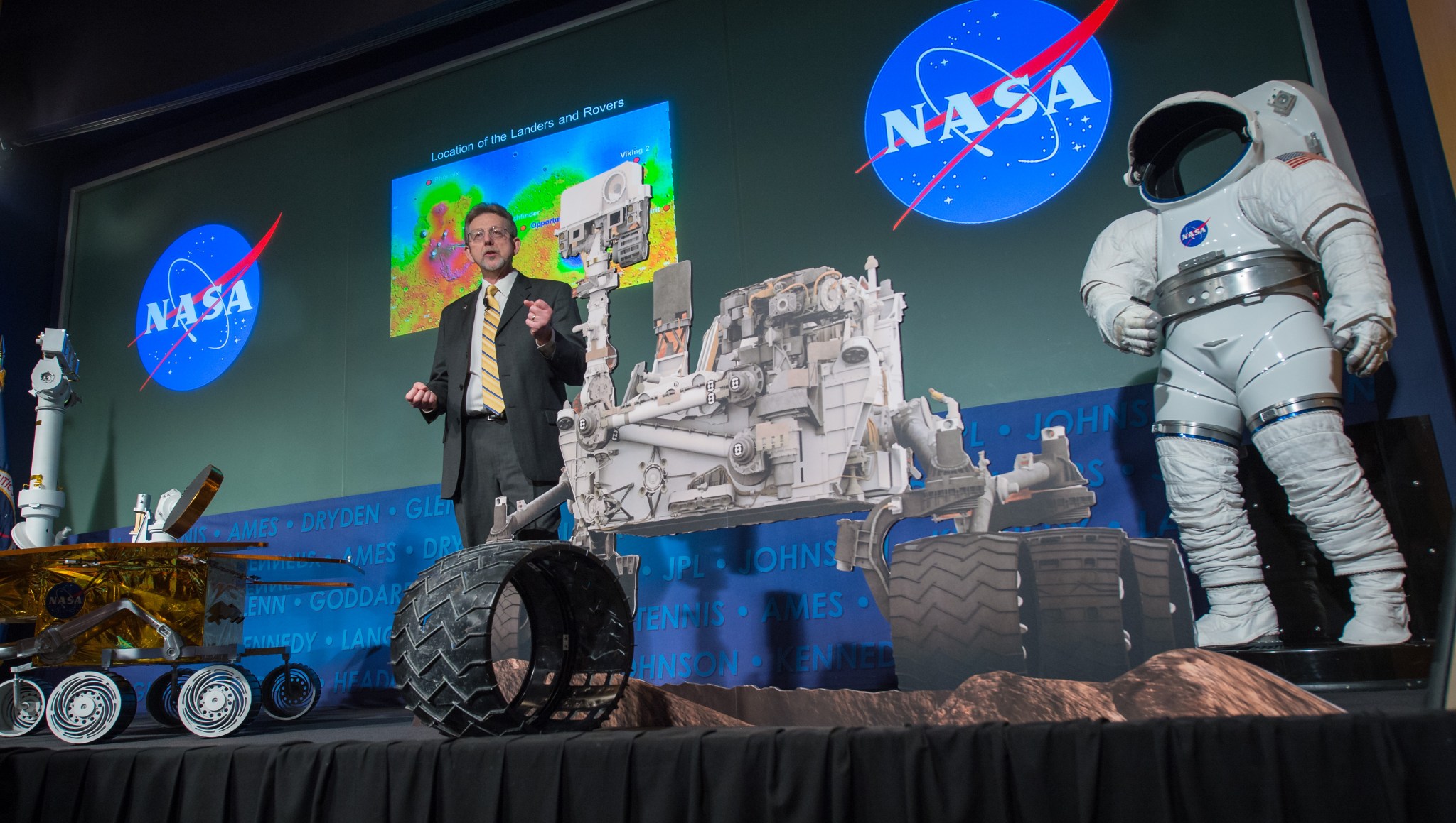 NASA Planetary Science Director Jim Green at the first anniversary of the Curiosity rover's landing on Mars 