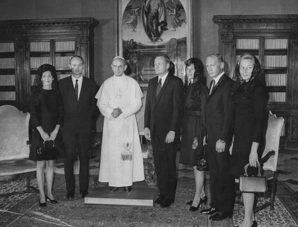 apollo_11_giantstep_world_tour_vatican_oct_14_1969_2_pope_paul_vi