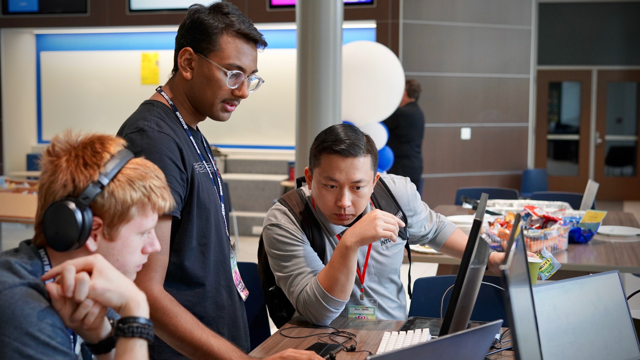 Dozens of enterprising individuals gathered Oct. 18-20 for the eighth annual NASA International Space Apps Challenge. 