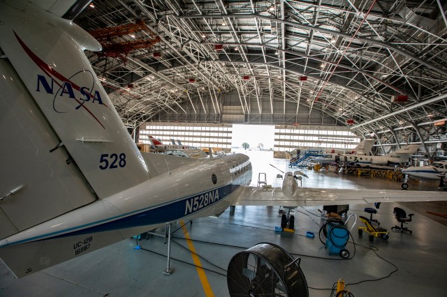 
			Aircraft Artisans Keeping Aero Airborne - NASA			