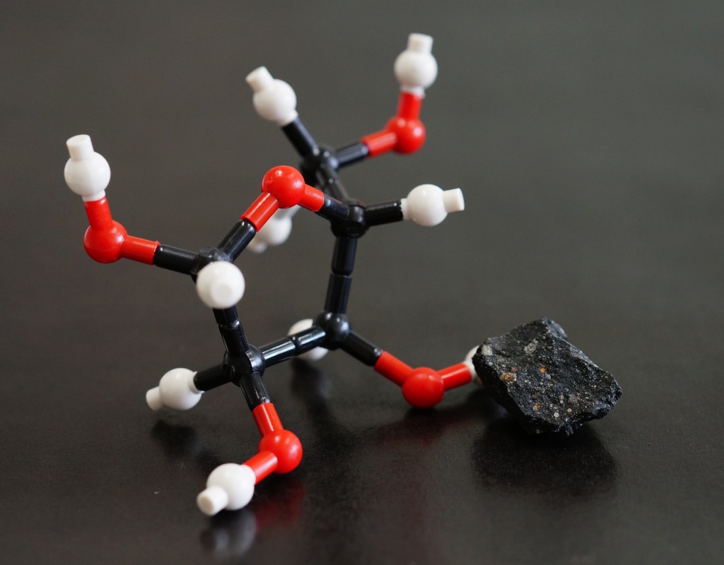 First Detection of Sugars in Meteorites Gives Clues to Origin of Life