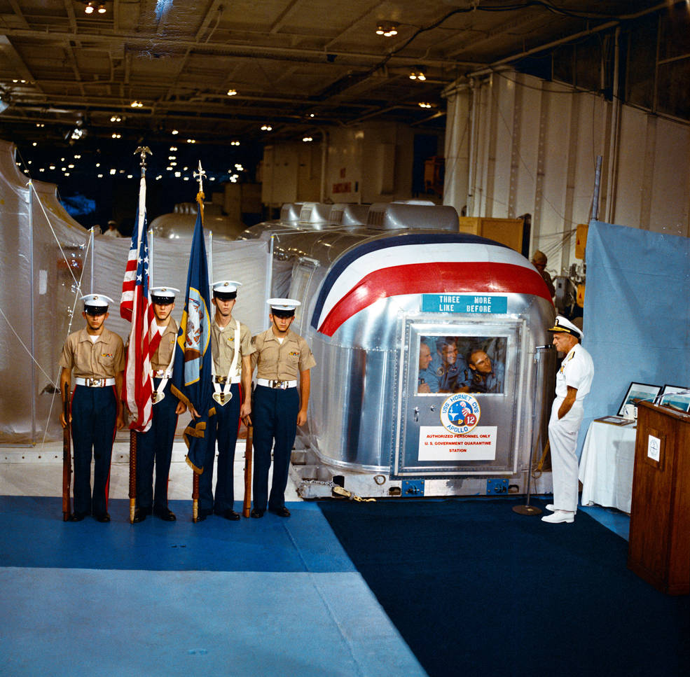 apollo_12_recovery_uss_hornet_nov_24_1969