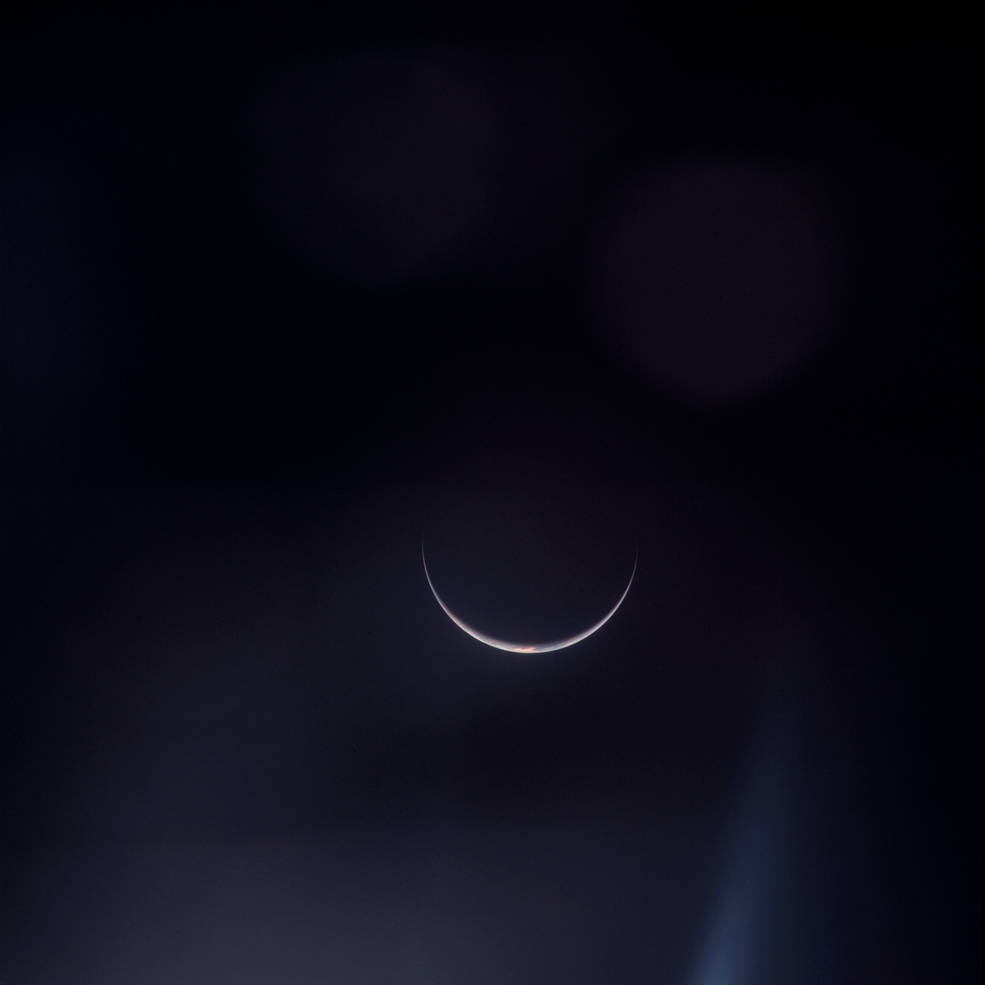 apollo_12_tec_crescent_earth