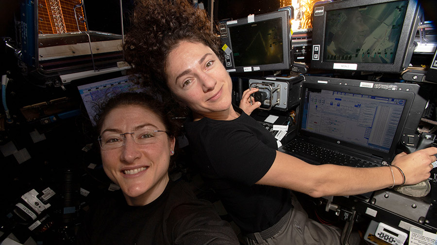 Astronauts Christina Koch and Jessica Meir