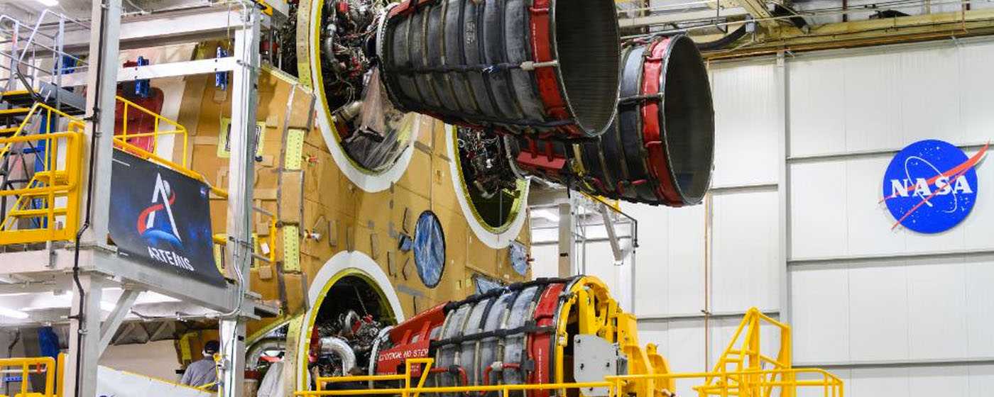 Third RS-25 engine attached for ICYMI 110819