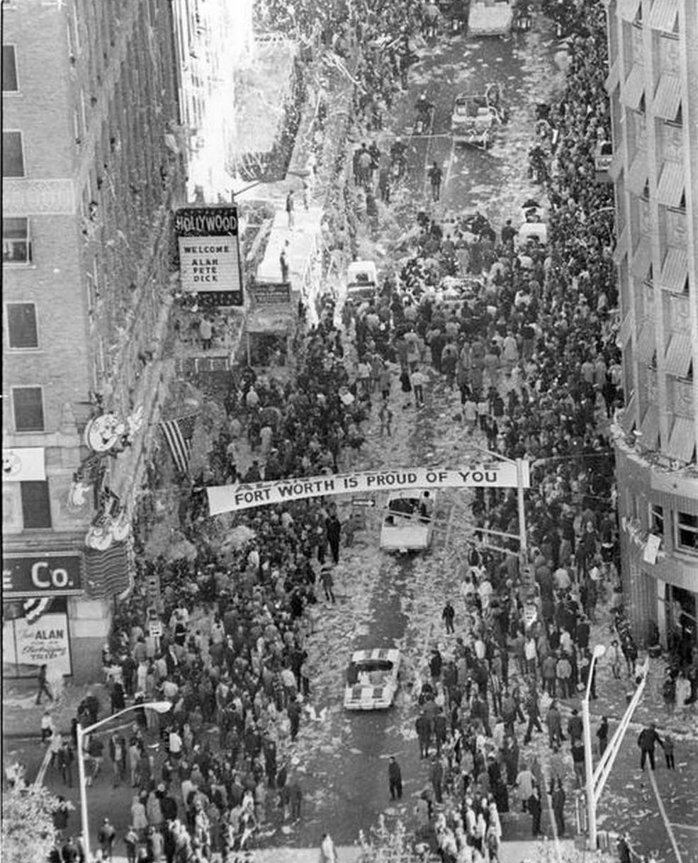 apollo_12_ft_worth_parade_overhead_view_dec_22_1969