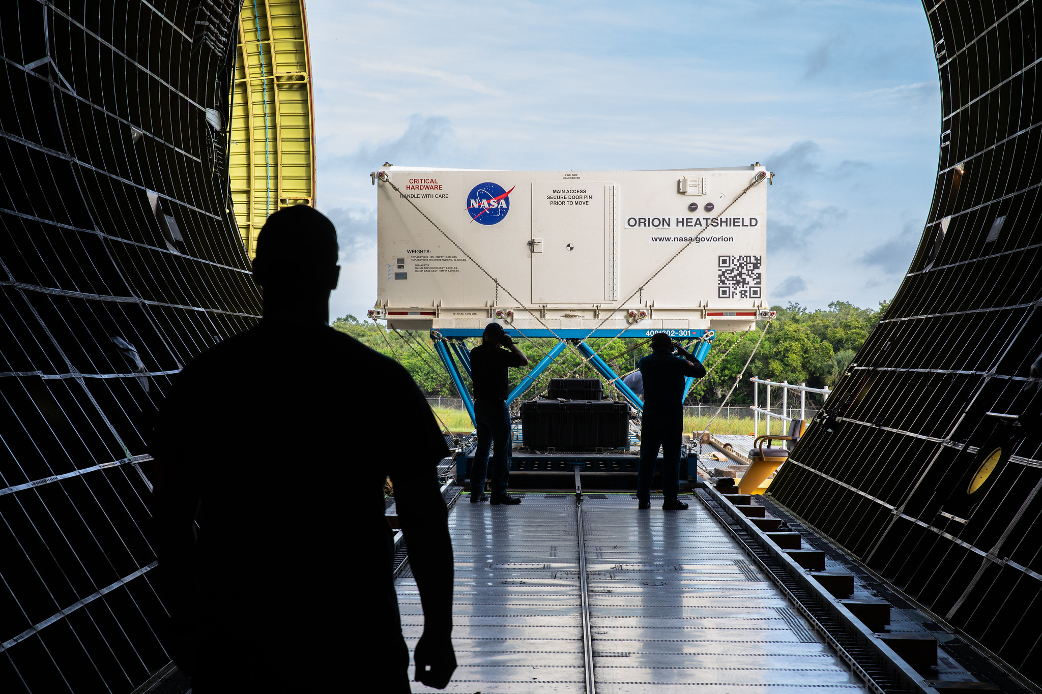 Artemis II heat shield arrives in Florida