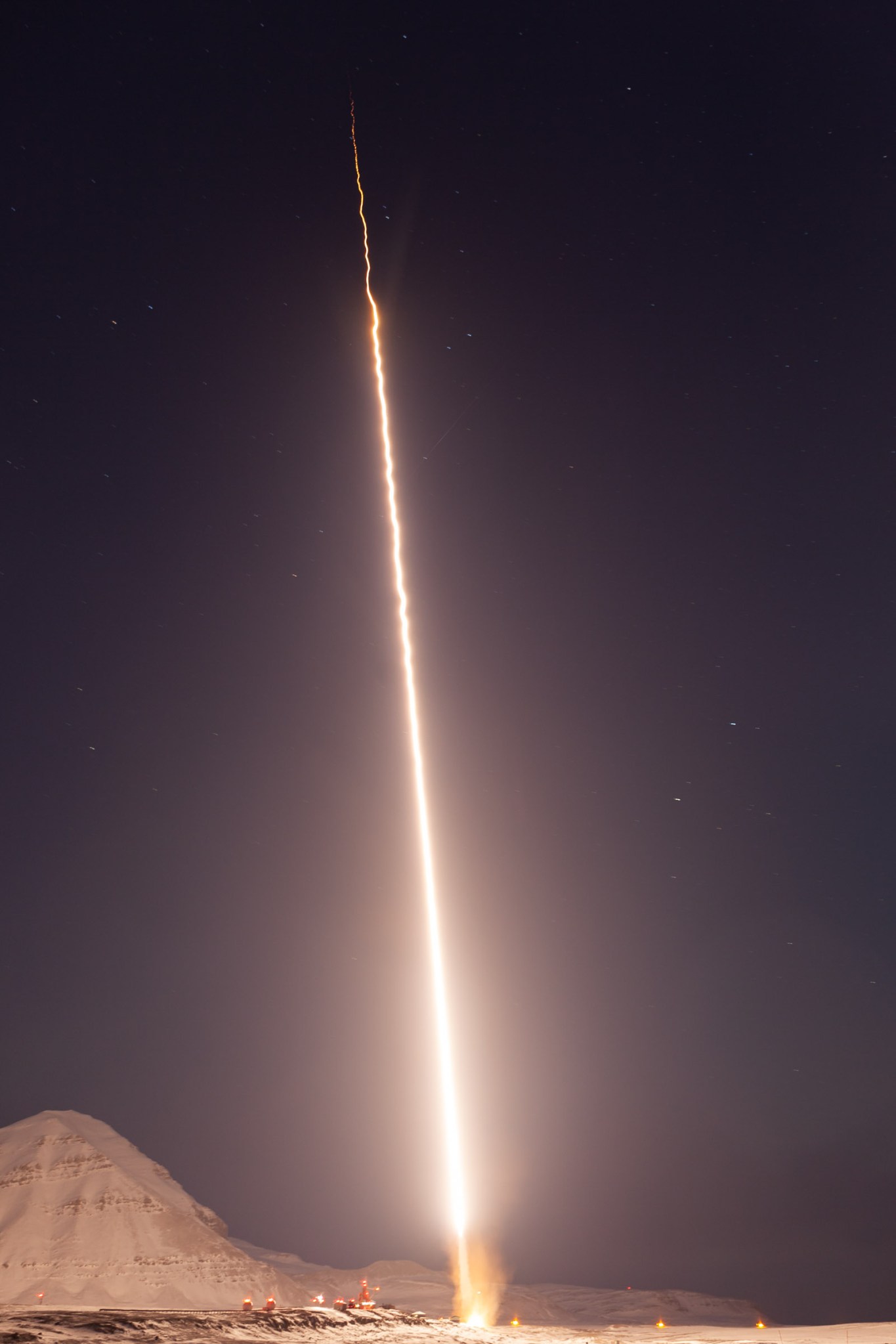 Sounding rocket launch from Ny-Ålesund site