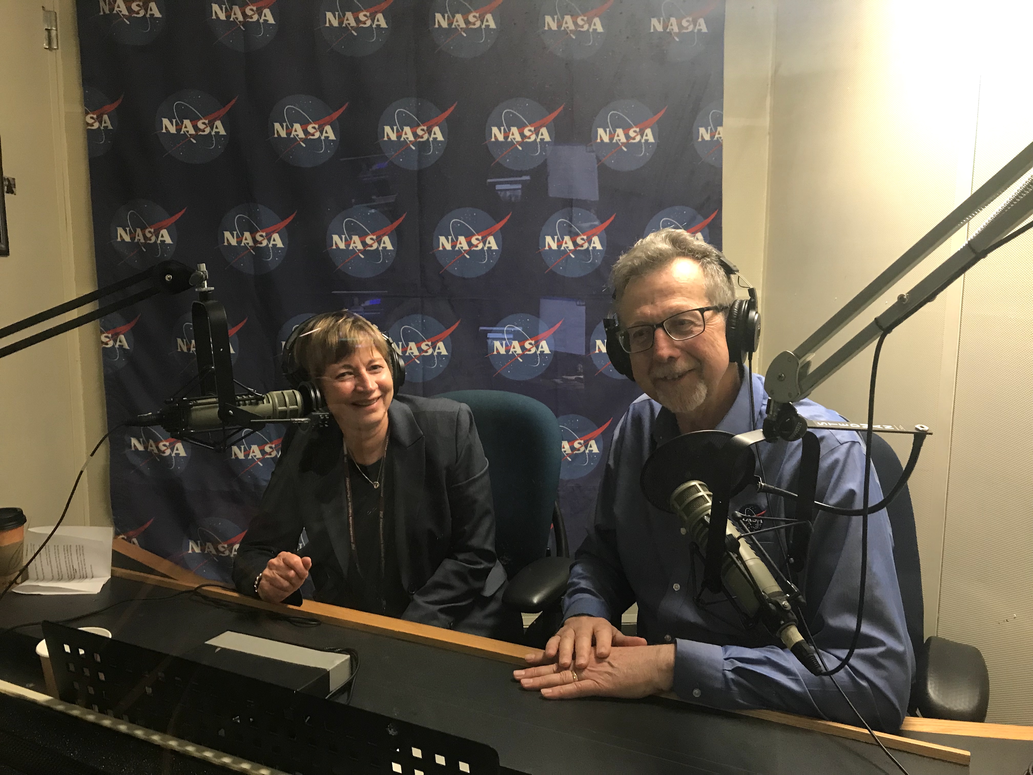 Maria Zuber, professor at MIT, with NASA's Chief Scientist Jim Green.