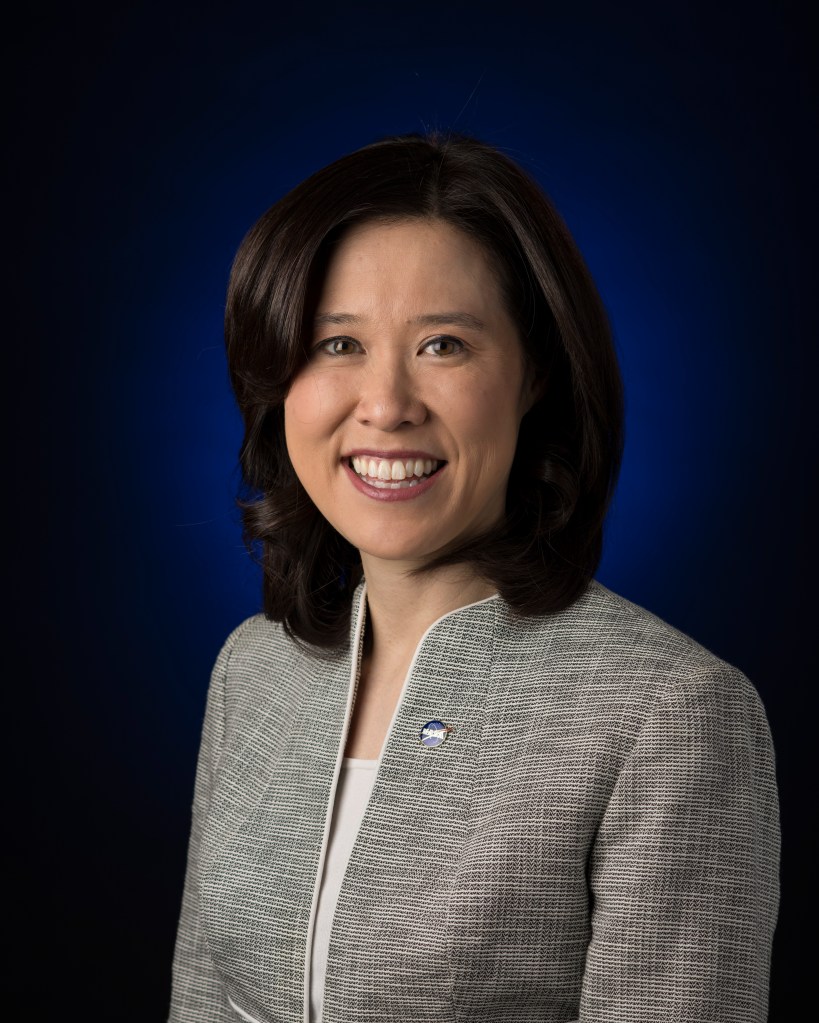 Elaine Ho