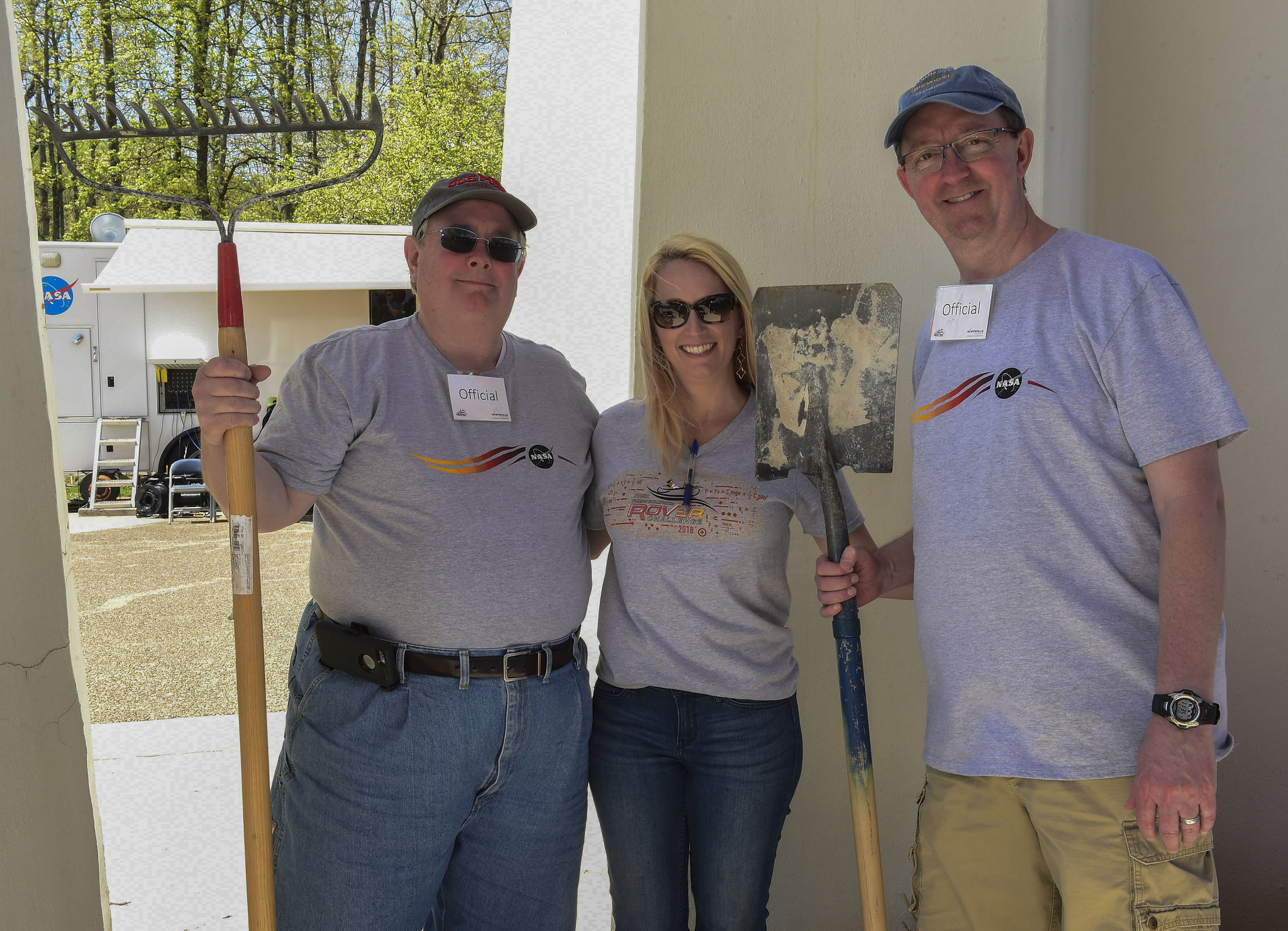 Volunteers are the backbone of NASA’s Human Exploration Rover Challenge, supporting score keeping, obstacle maintenance and more