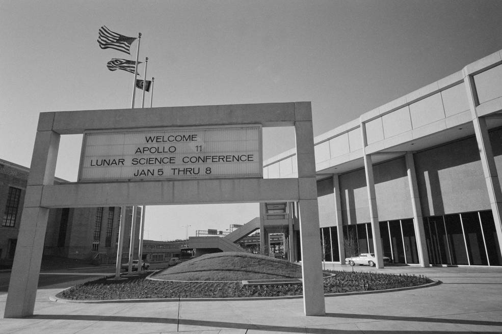 apollo_lunar_science_conference_jan_5_to_8_1970