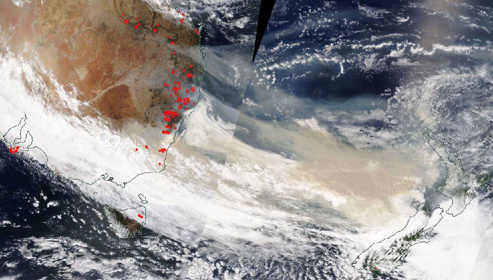 Australian fires and smoke on January 5, 2020 from the Aqua satellite