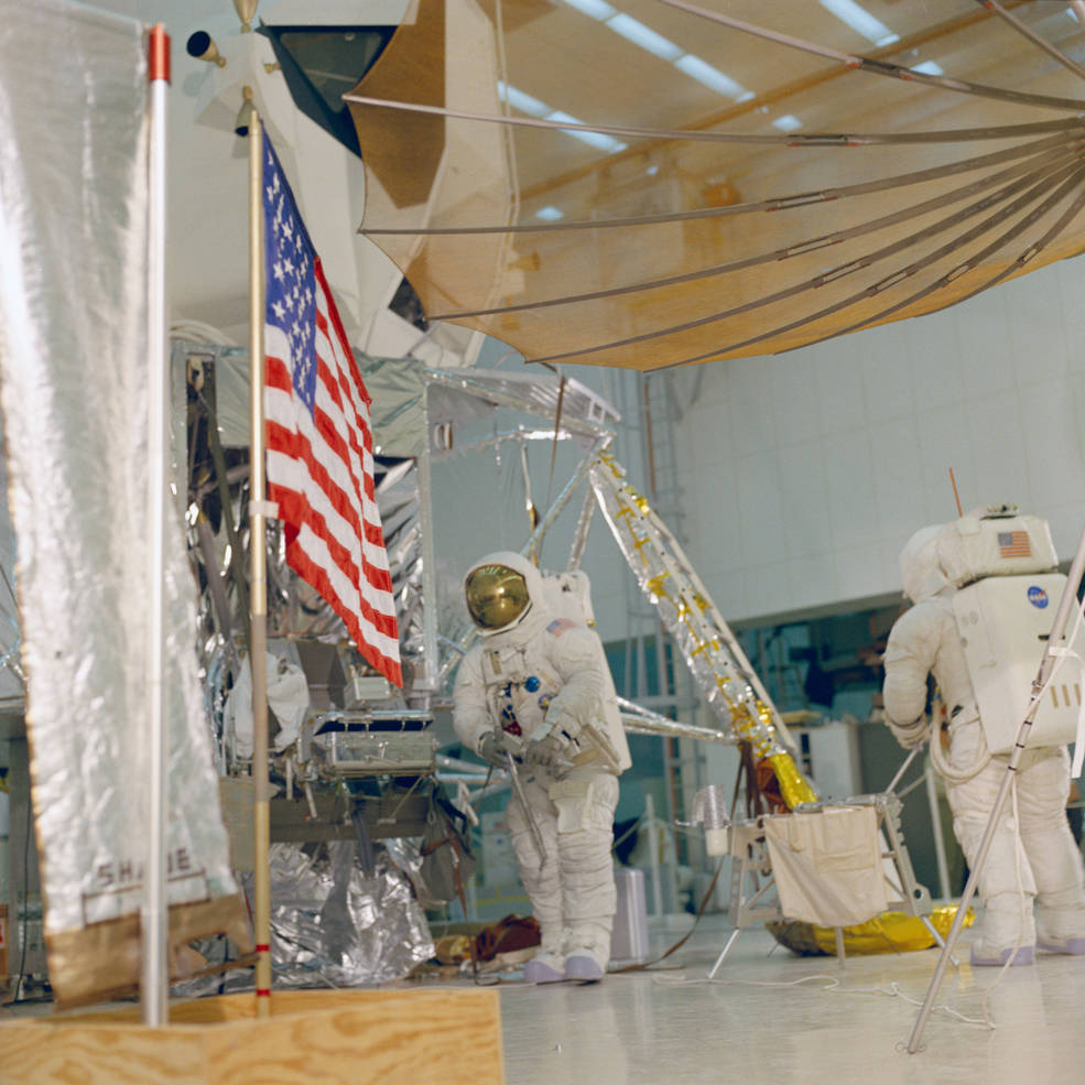 apollo_13_eva_training_lovell_haise_ksc_feb_12_1970