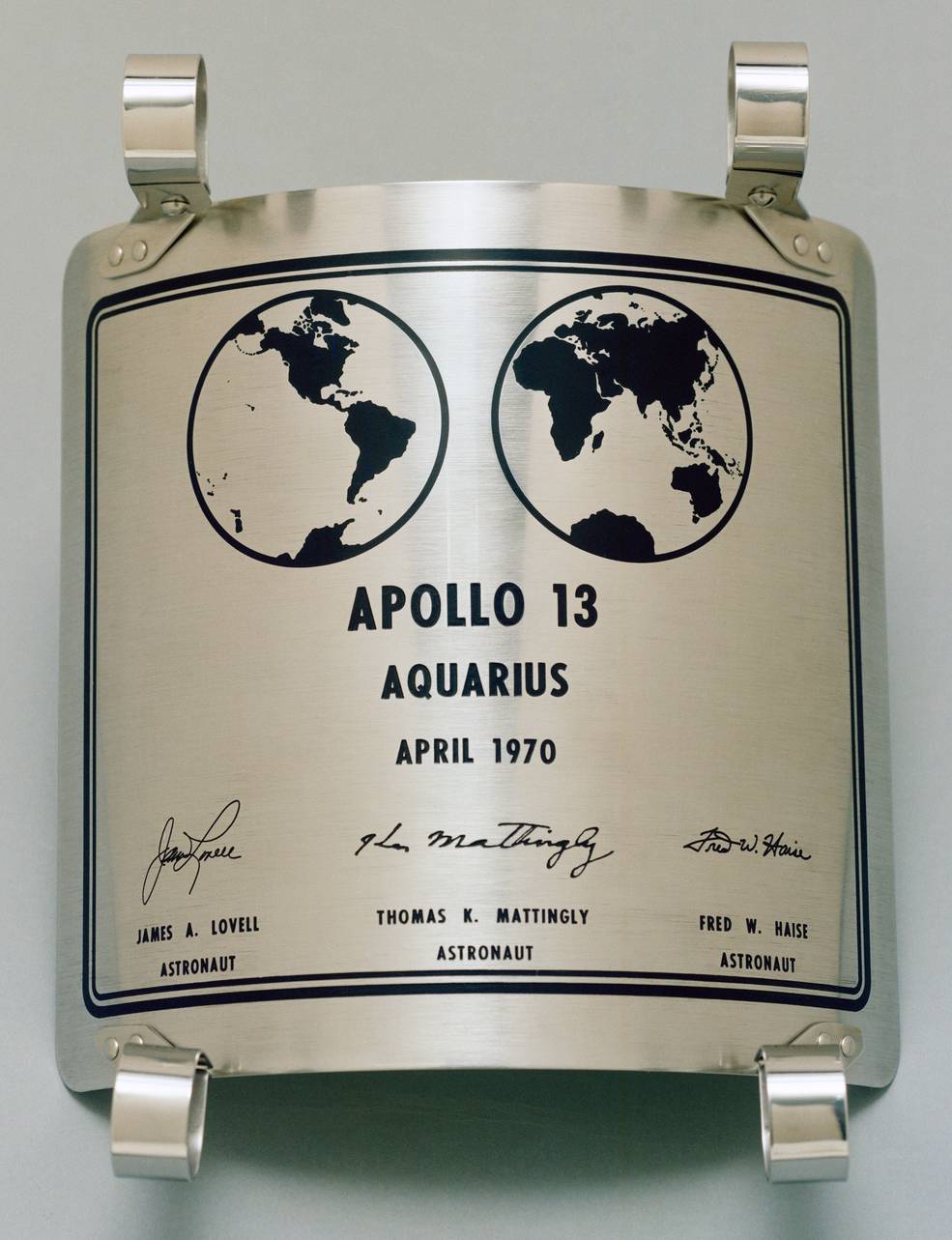 apollo_13_plaque_mar_26_1970