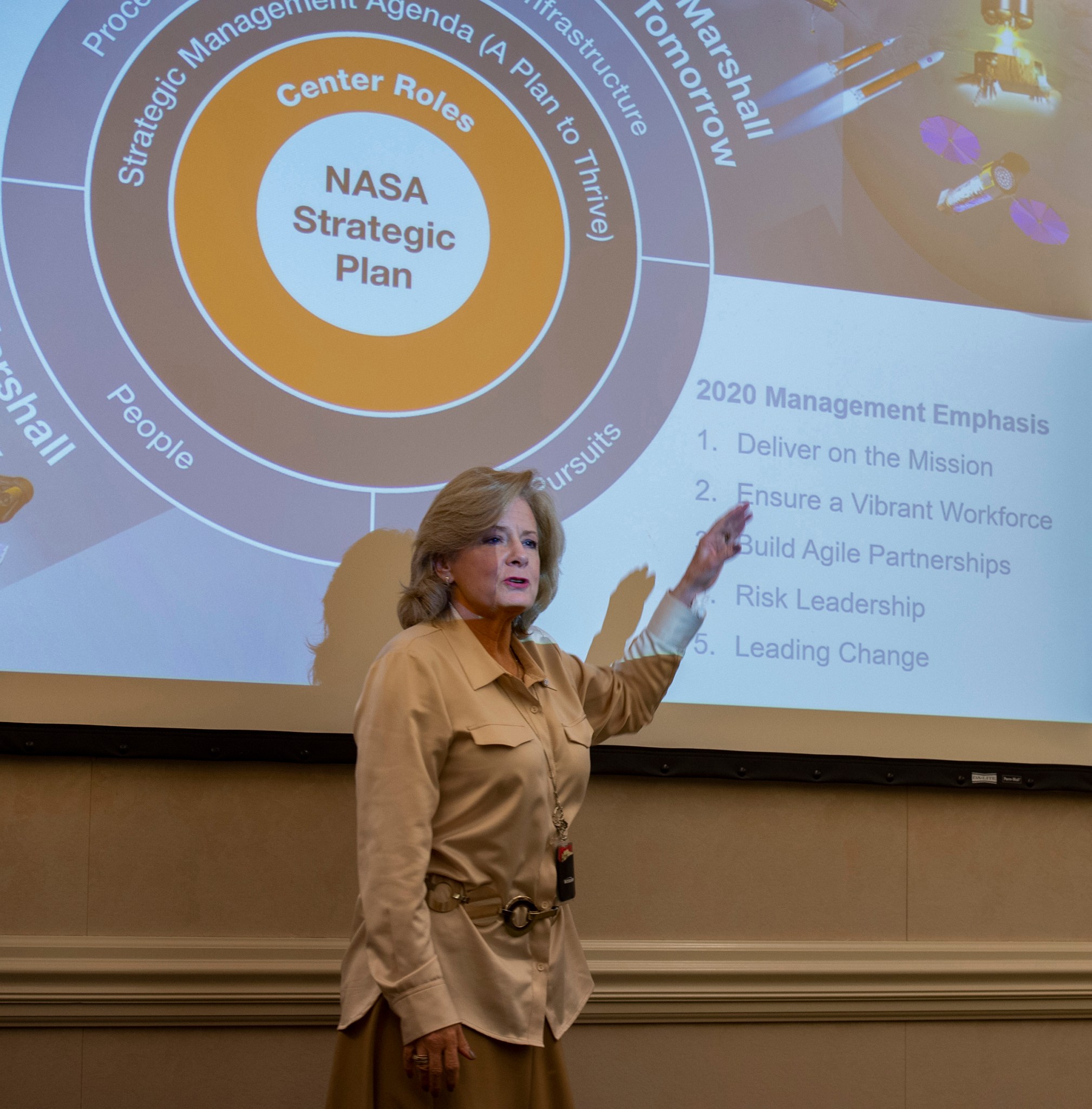 Marshall Director Jody Singer discusses NASA and center strategic plans during a Marshall Association luncheon Feb. 25. 