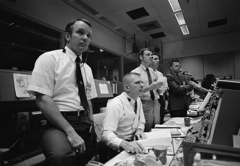 apollo_13_4_flight_directors_griffin_kranz_lunney_windler