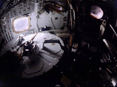 apollo_13_fd5_darkened_cm_including_hatch_and_docking_probe