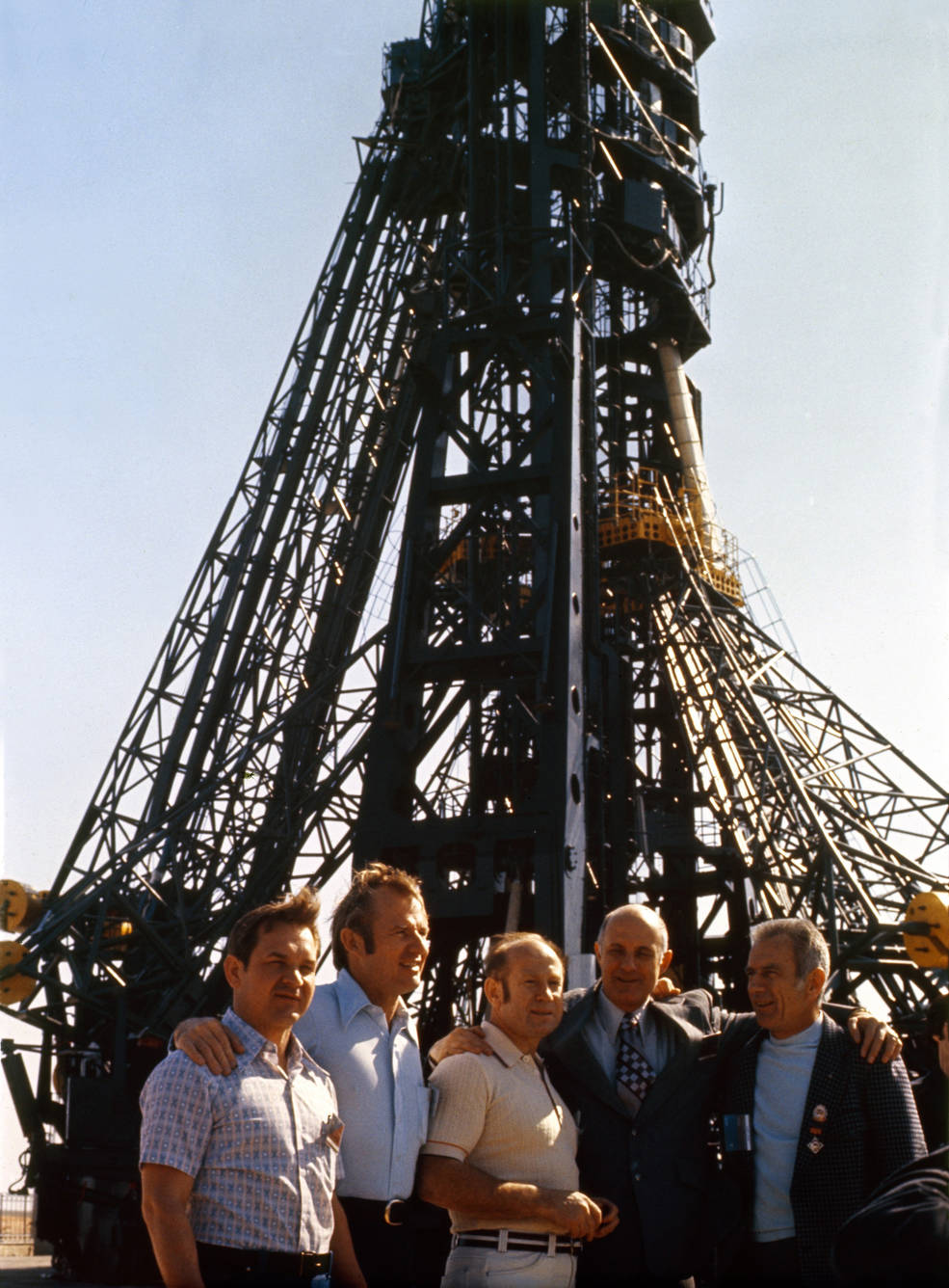 joint_crews_visit_baikonur_launch_site