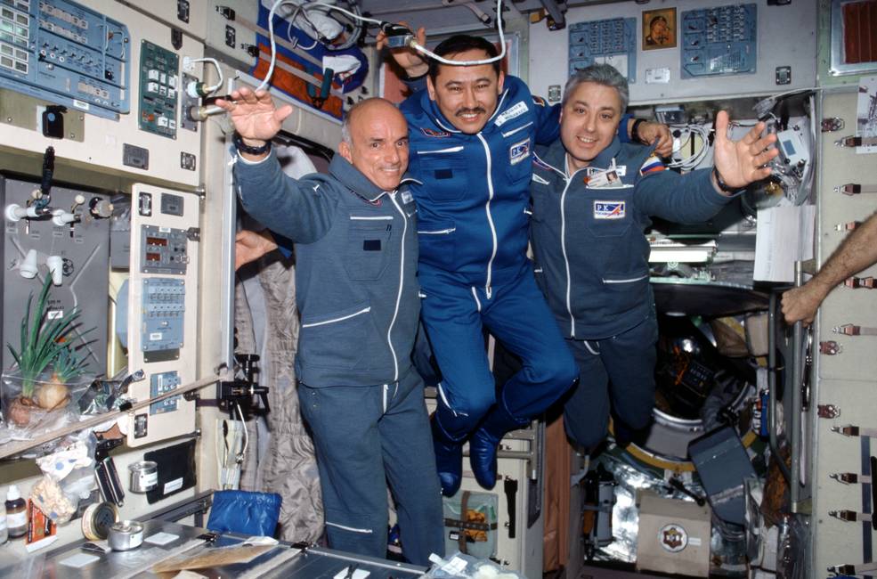 iss20_sfp_tito_with_musabayev_and_baturin