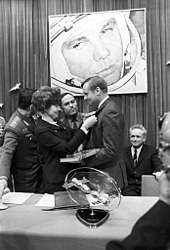 armstrong_and_tereshkova_star_city_jun_1970