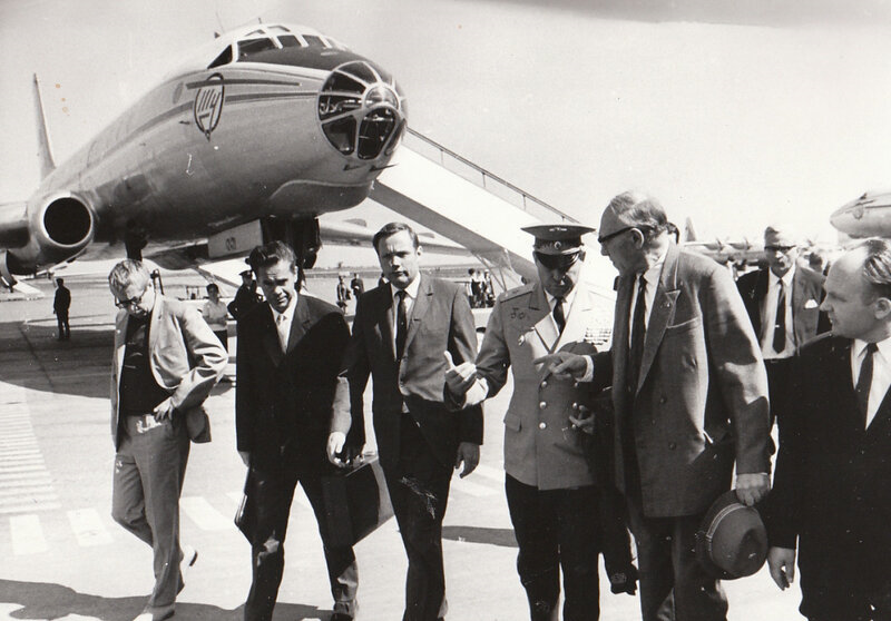 armstrong_in_russia_arrival_in_novosibirsk_may_1970