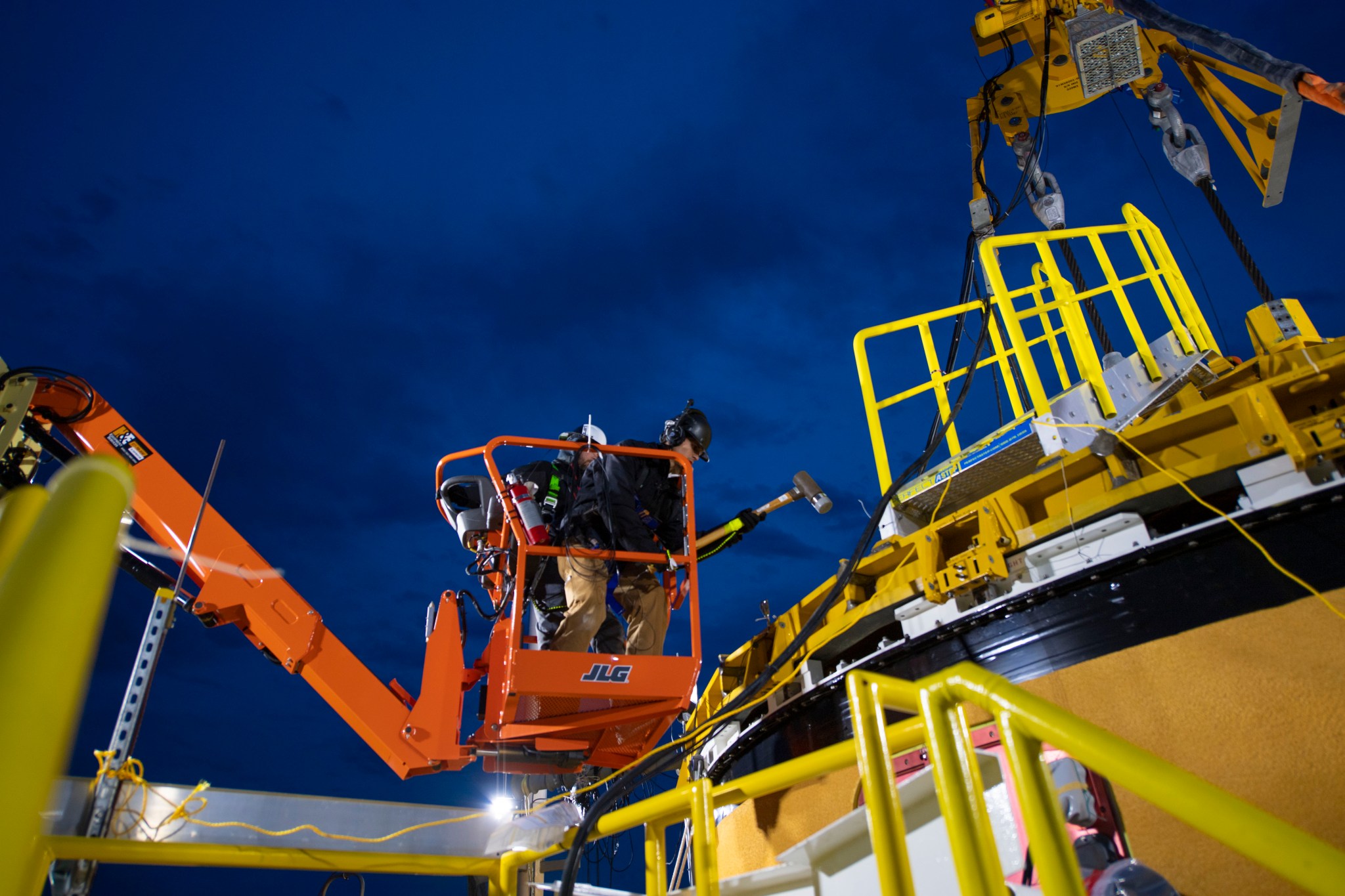 NASA Completes First Test of SLS Core Stage Green Run 