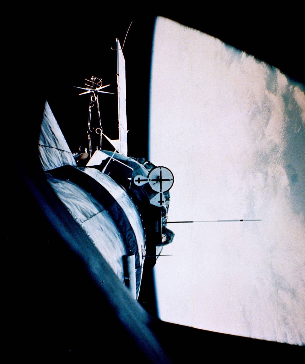 astp_docking_soyuz_docked_viewed_from_apollo