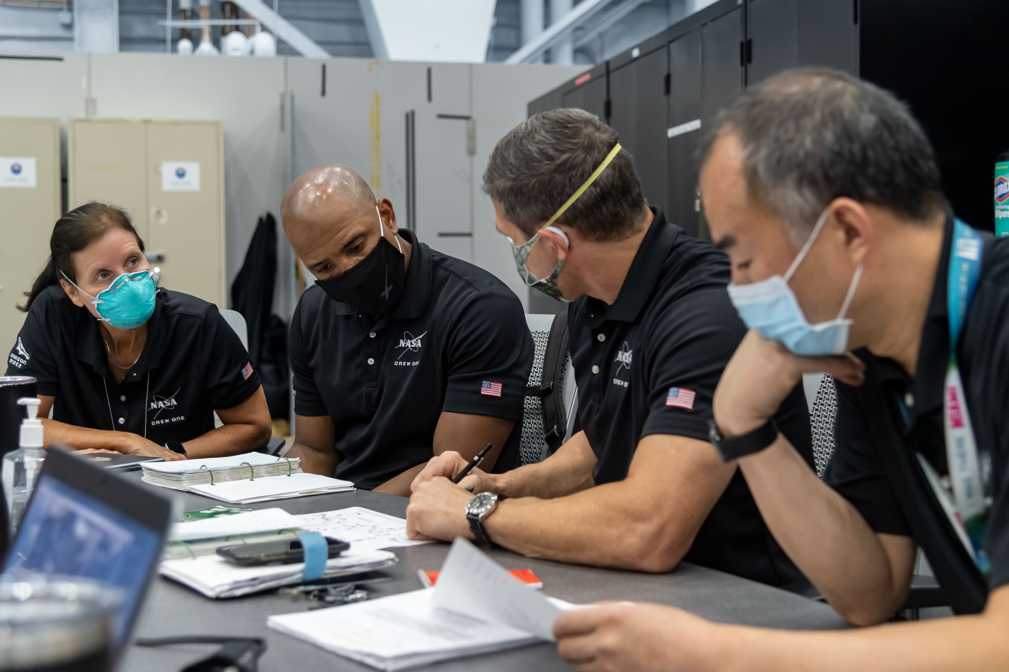 Shannon Walker, left, Victor Glover, Michael Hopkins, and Soichi Noguchi