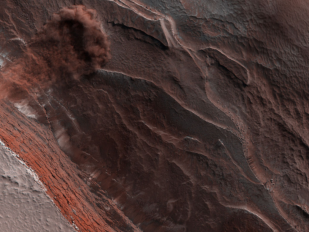 Avalanche on Mars