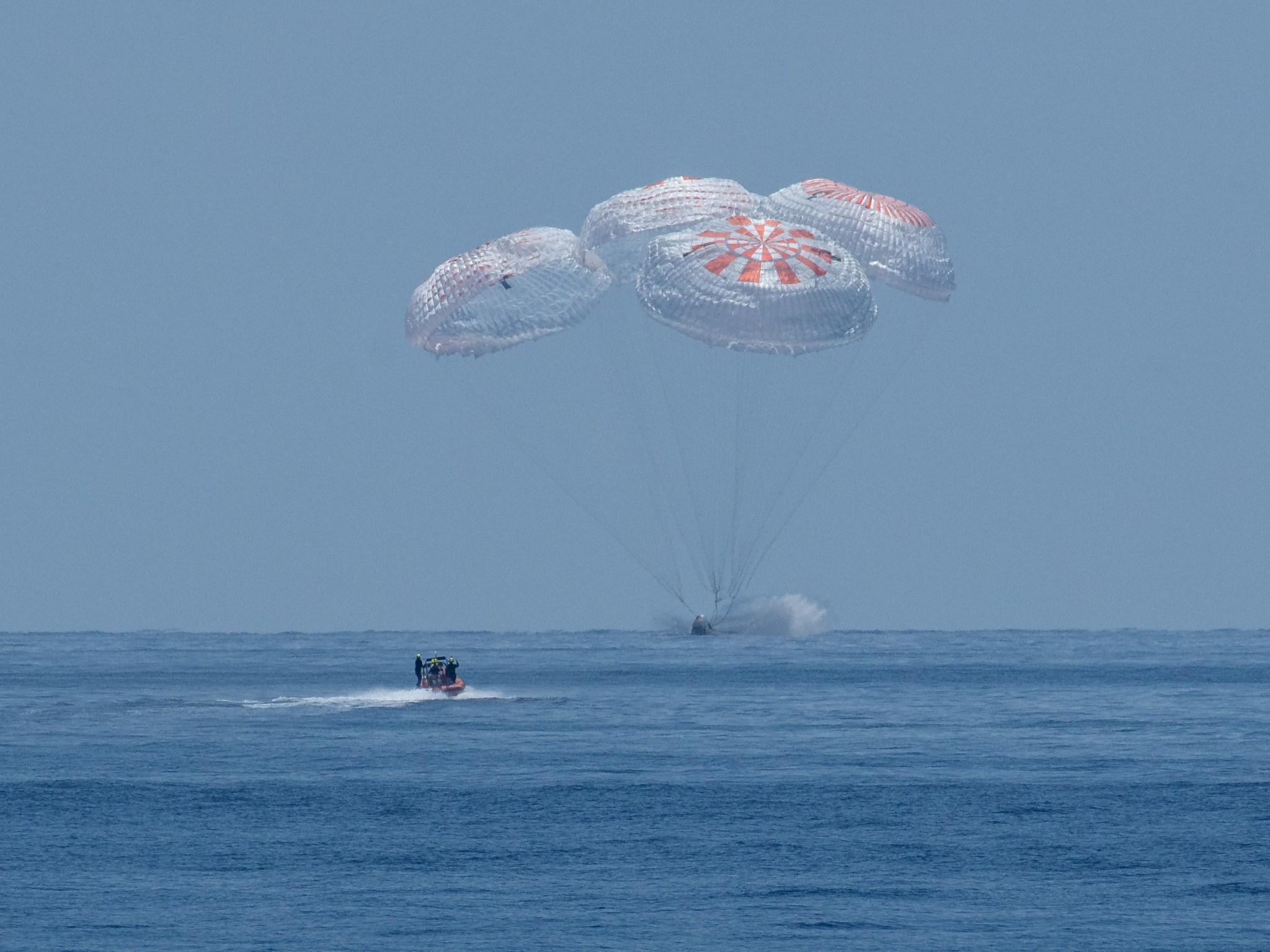The SpaceX Crew Dragon Endeavour spacecraft lands in the Gulf of Mexico off the coast of Pensacola, Florida, on Aug. 2. 
