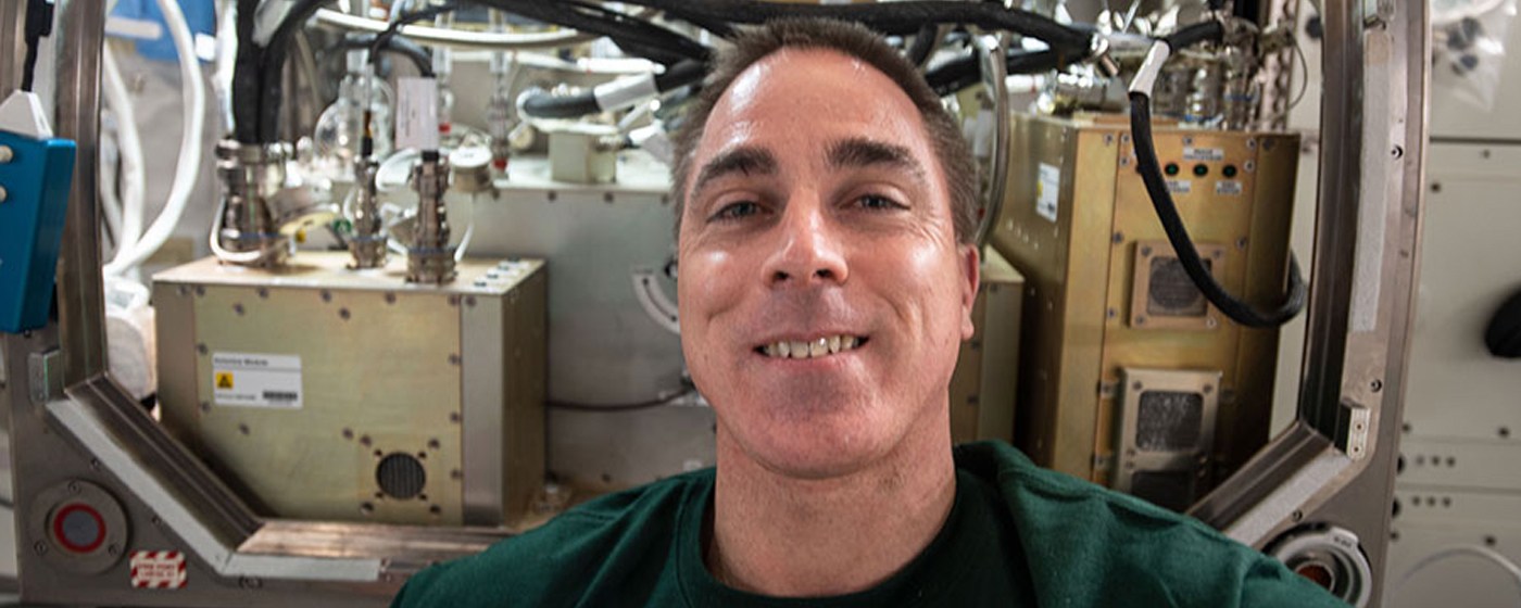 Expedition 63 crew image for ICYMI September 25, 2020