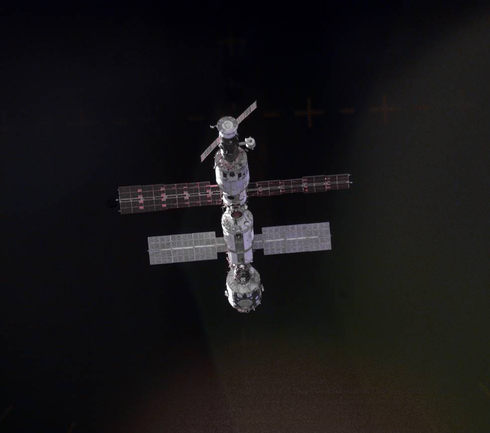 sts_106_iss_on_approach