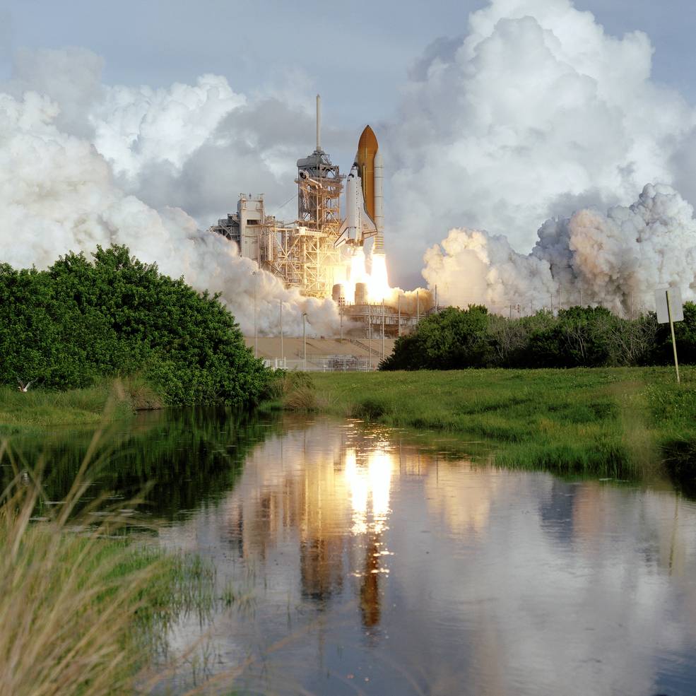 sts_106_launch
