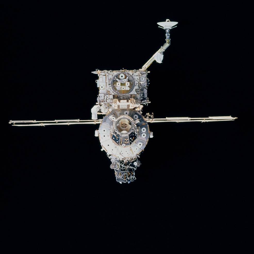 iss20_sts_92_iss_post_undocking