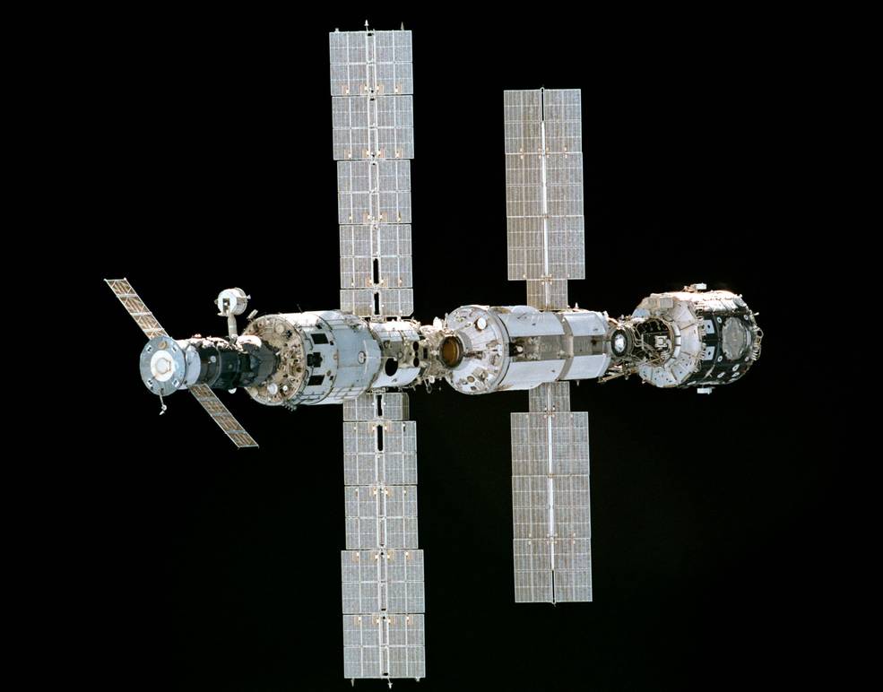 iss20_sts_92_iss_predocking