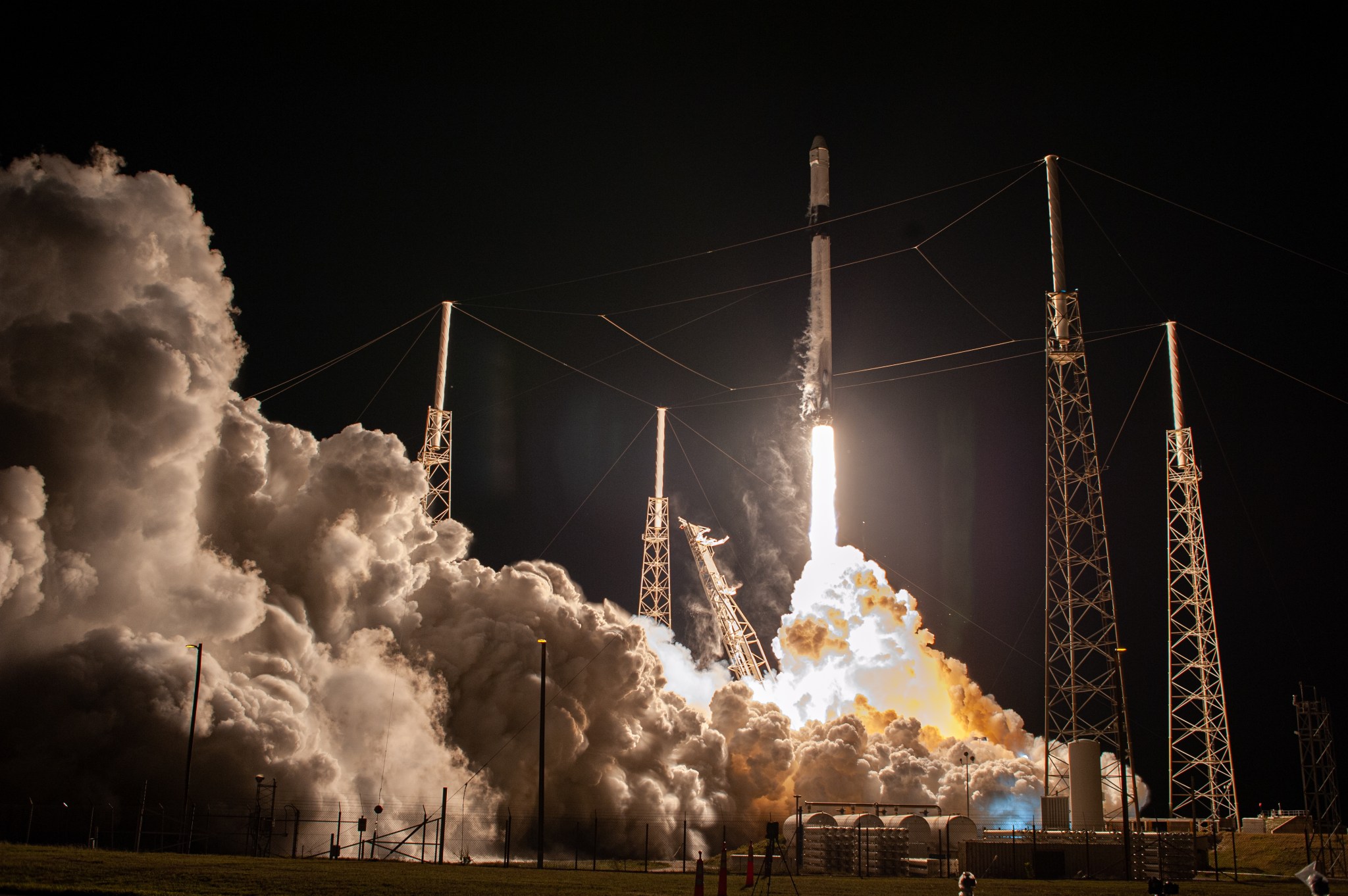 A SpaceX Falcon 9 rocket lifts off from Space Launch Complex 40 at Cape Canaveral Air Force Station in Florida