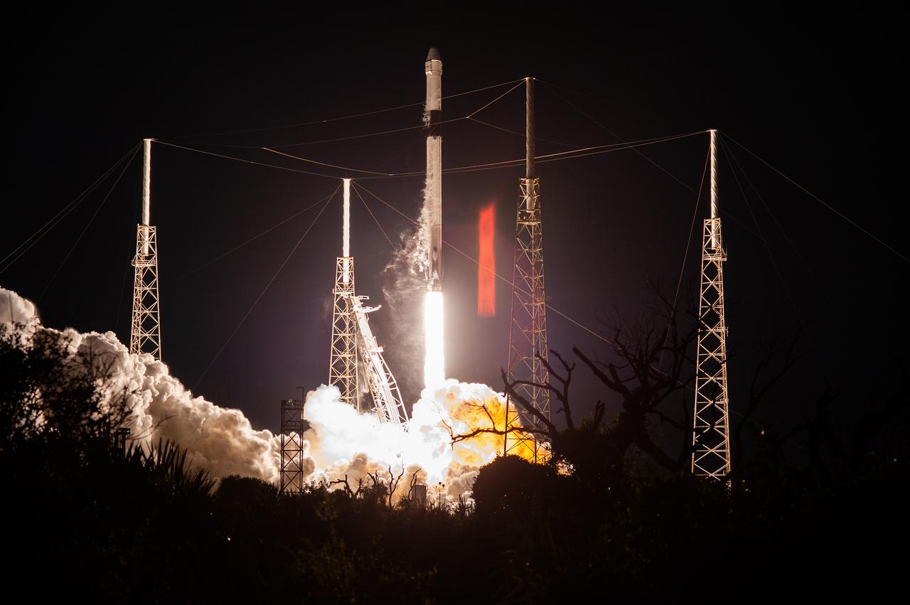 A SpaceX Falcon 9 rocket lifts off from Space Launch Complex 40 at Cape Canaveral Air Force Station in Florida