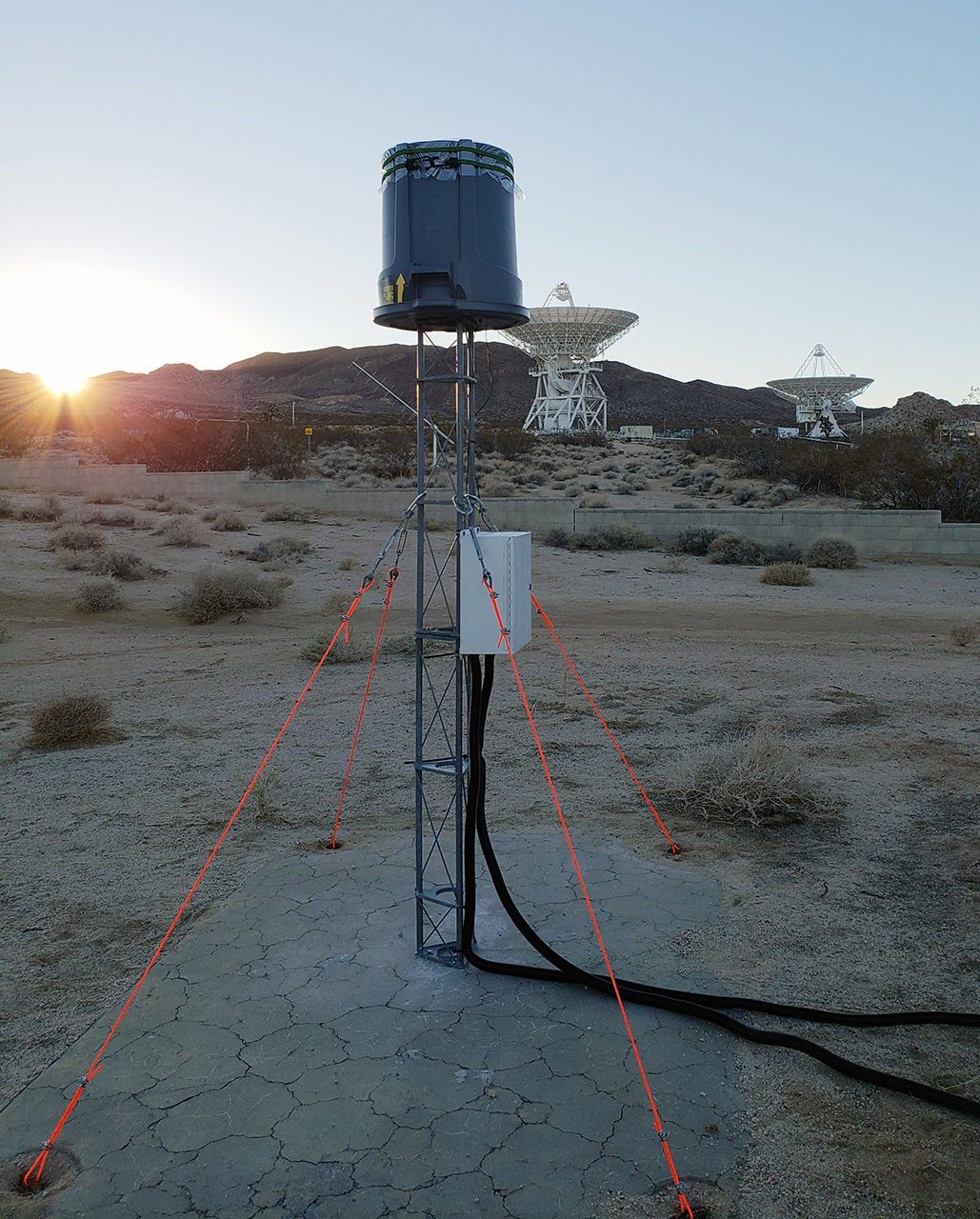 Image of STARE2 receiver in Goldstone, California