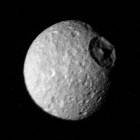 voyager_1_-_view_of_saturns_moon_mimas_425_000_km