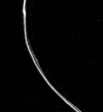voyager_1_braided_f_ring_475_000_miles