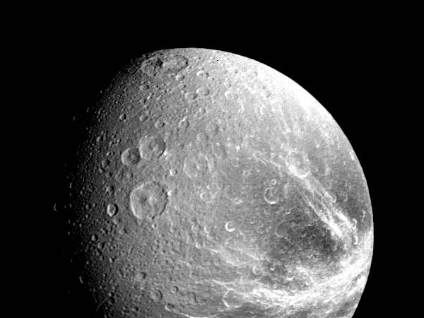 voyager_1_dione