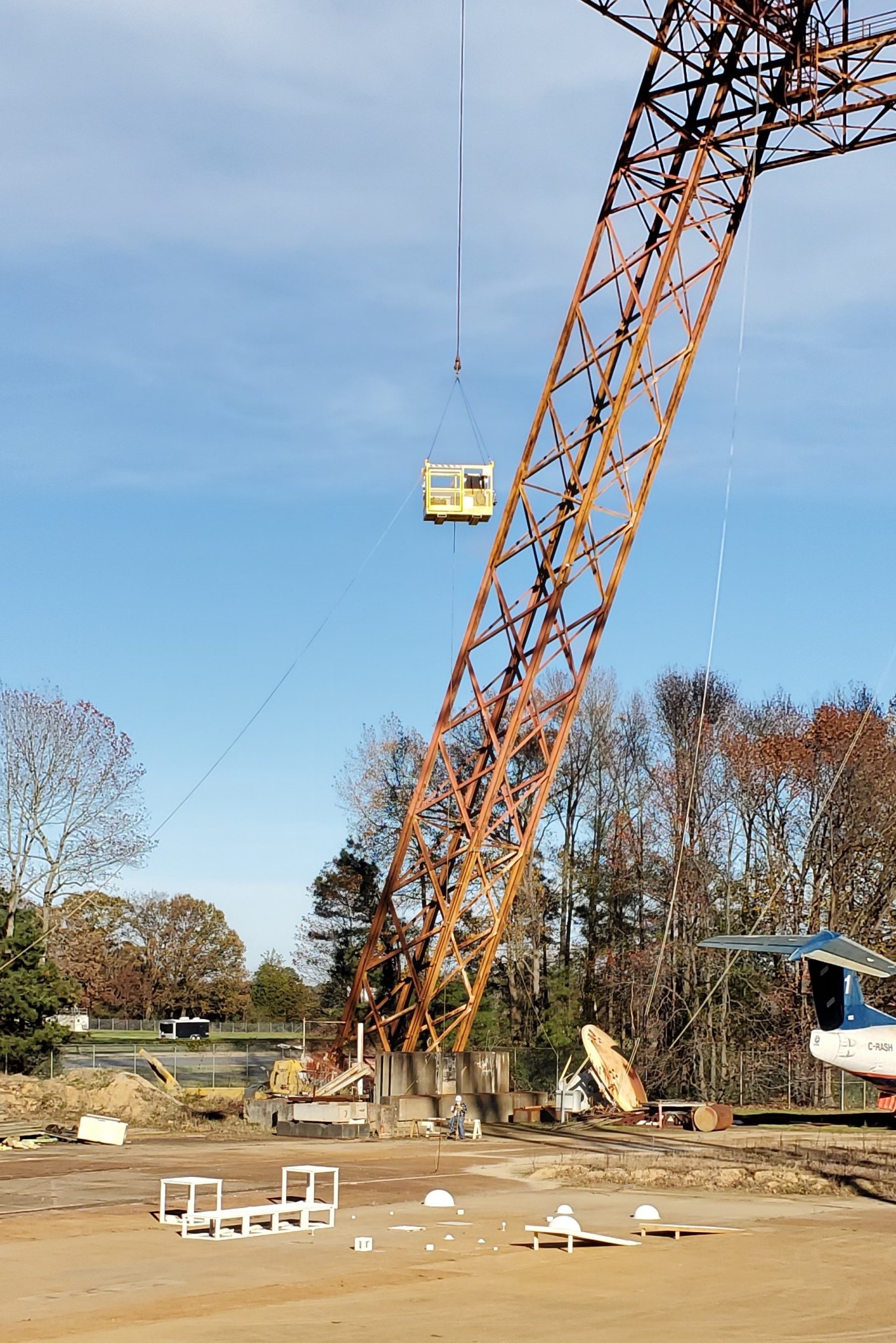 flash lidar suspended from the gantry