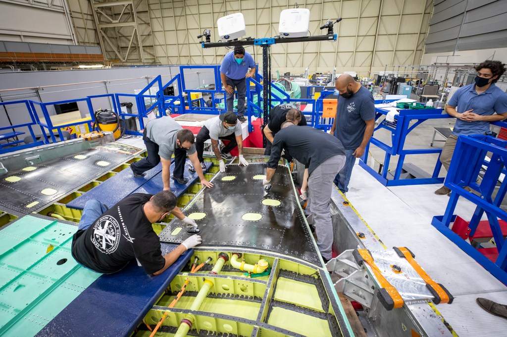 
			NASA’s Supersonic X-59 Assembly Team Marks Wing Milestone			