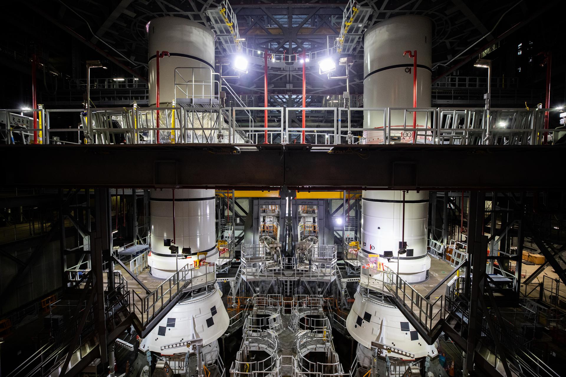 In High Bay 3 of the Vehicle Assembly Building at NASA’s Kennedy Space Center in Florida, the right-hand center aft booster segment for Artemis I is stacked on the mobile launcher for the Space Launch System (SLS) on Jan. 7, 2021.