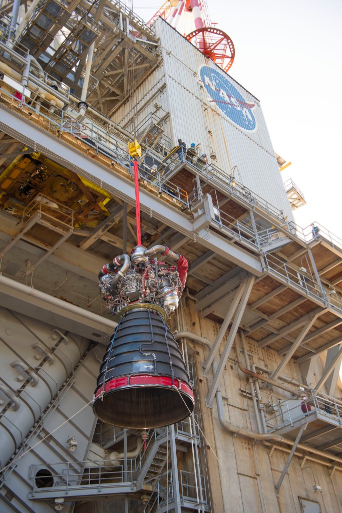 NASA to Begin New RS-25 Engine Test Series for Future Artemis Missions