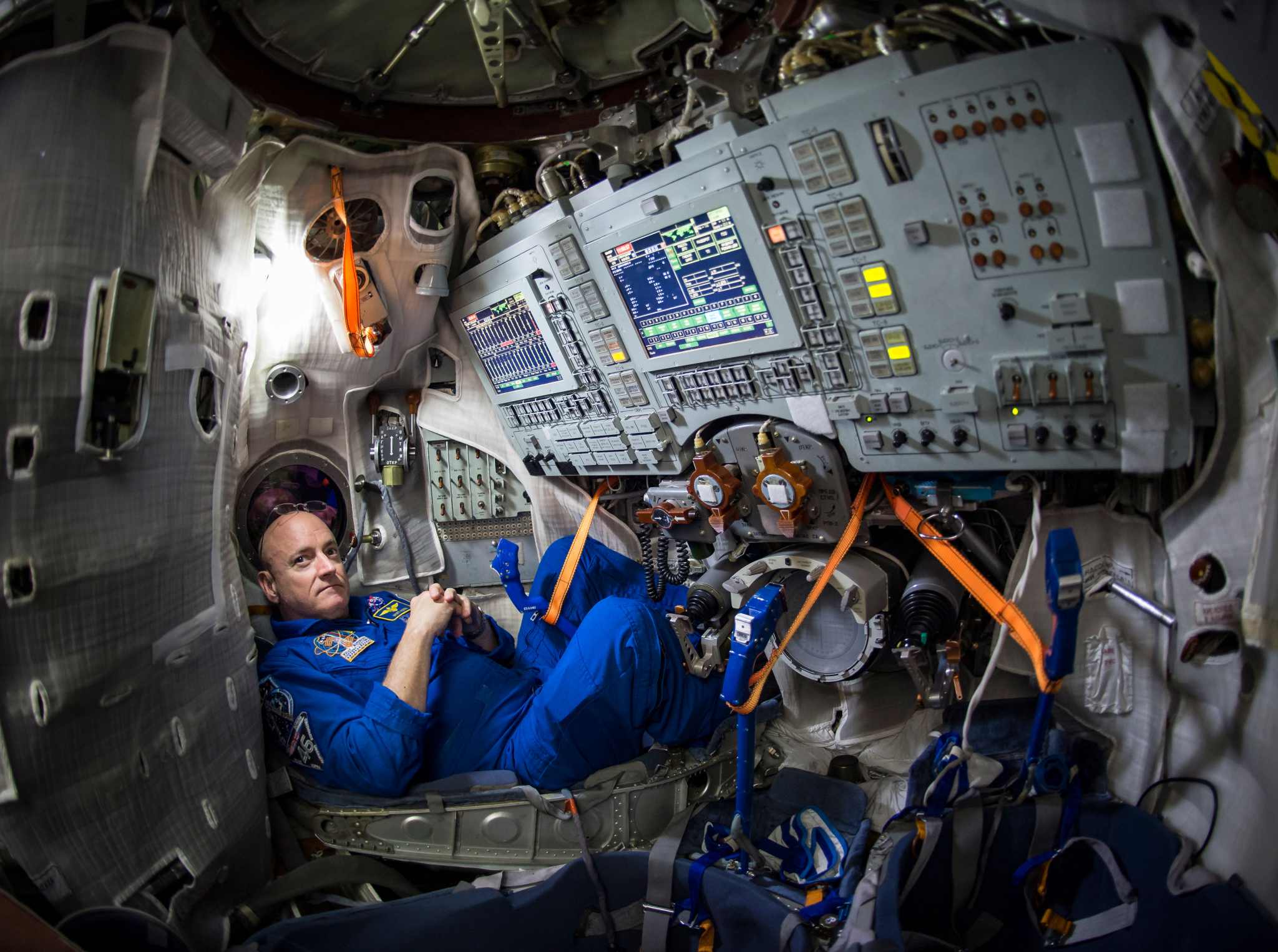 NASA Astronaut Scott Kelly, who spent one-year aboard the International Space Station, is seen confined inside a Soyuz simulator at the Gagarin Cosmonaut Training Center.