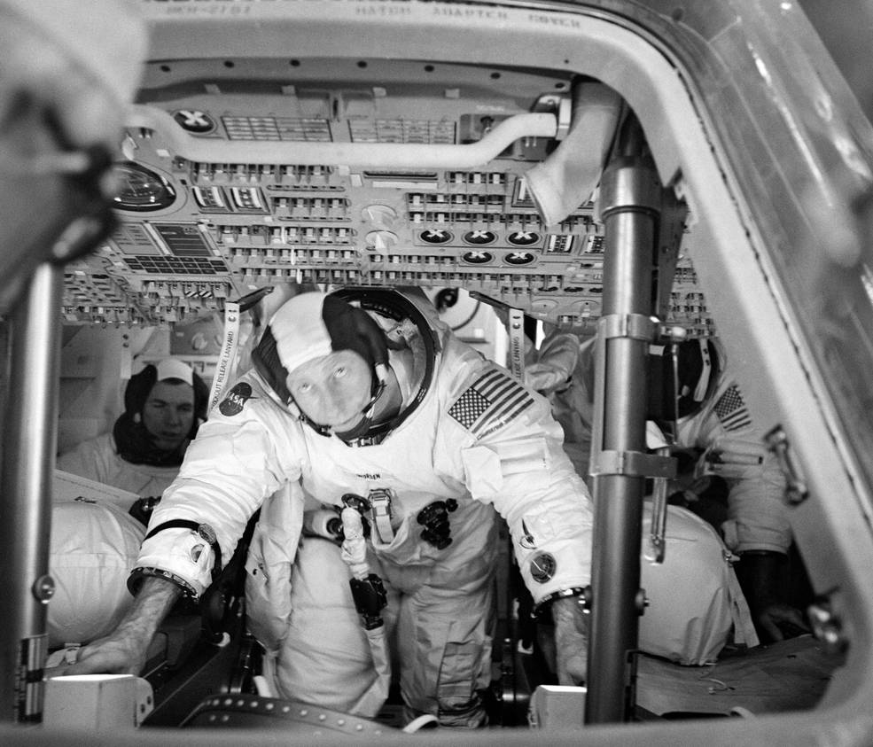 apollo_15_l-3_months_7_cm_alt_chamber_sea_level_ksc