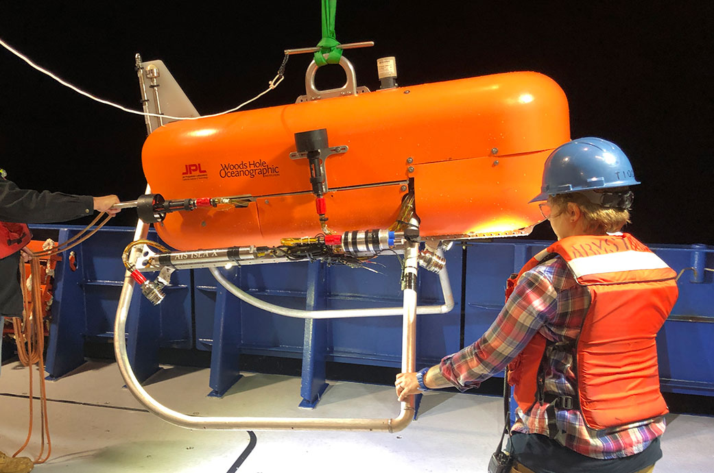 The submersible can explore the most extreme depths of the ocean